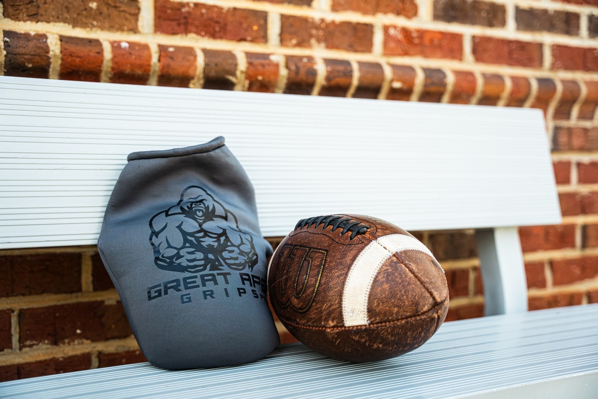 Grip Strength for Football: The Hidden Advantage Behind Every Play - Great Ape Grips